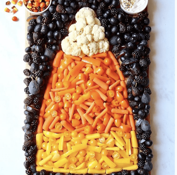 Healthy Halloween Veggie & Fruit Board!
