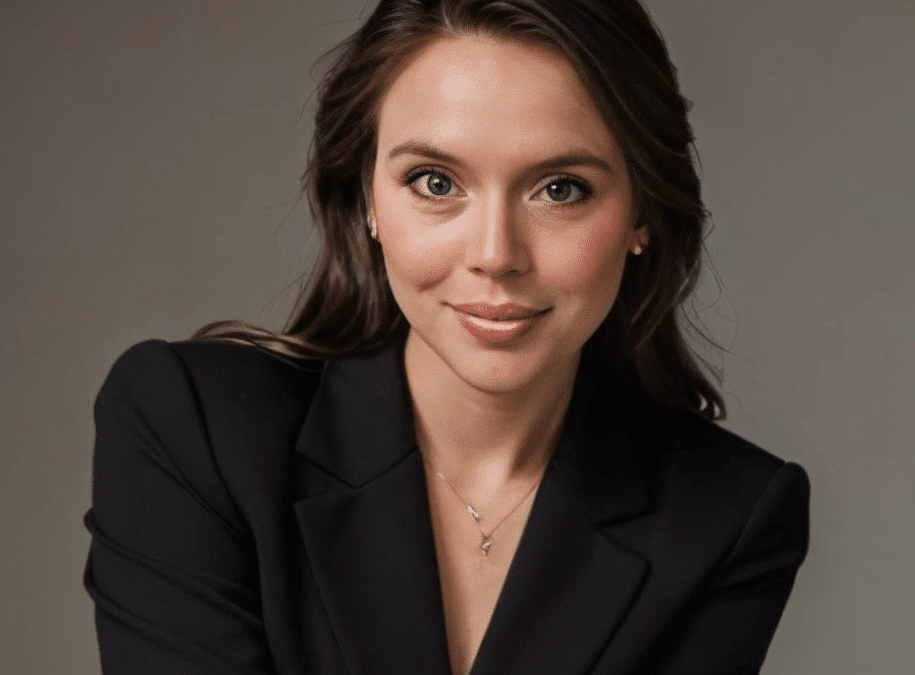Meet Plastic & Reconstructive Surgeon, Dr. Jacqueline Ross