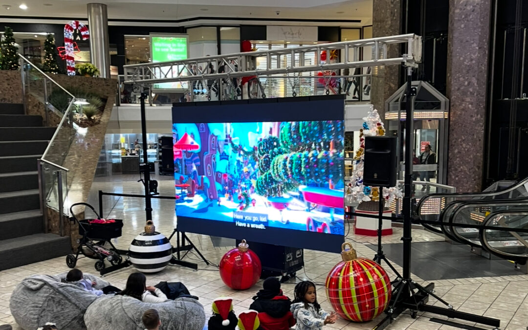 Join Us For Merry Movie Nights At Stamford Town Center!