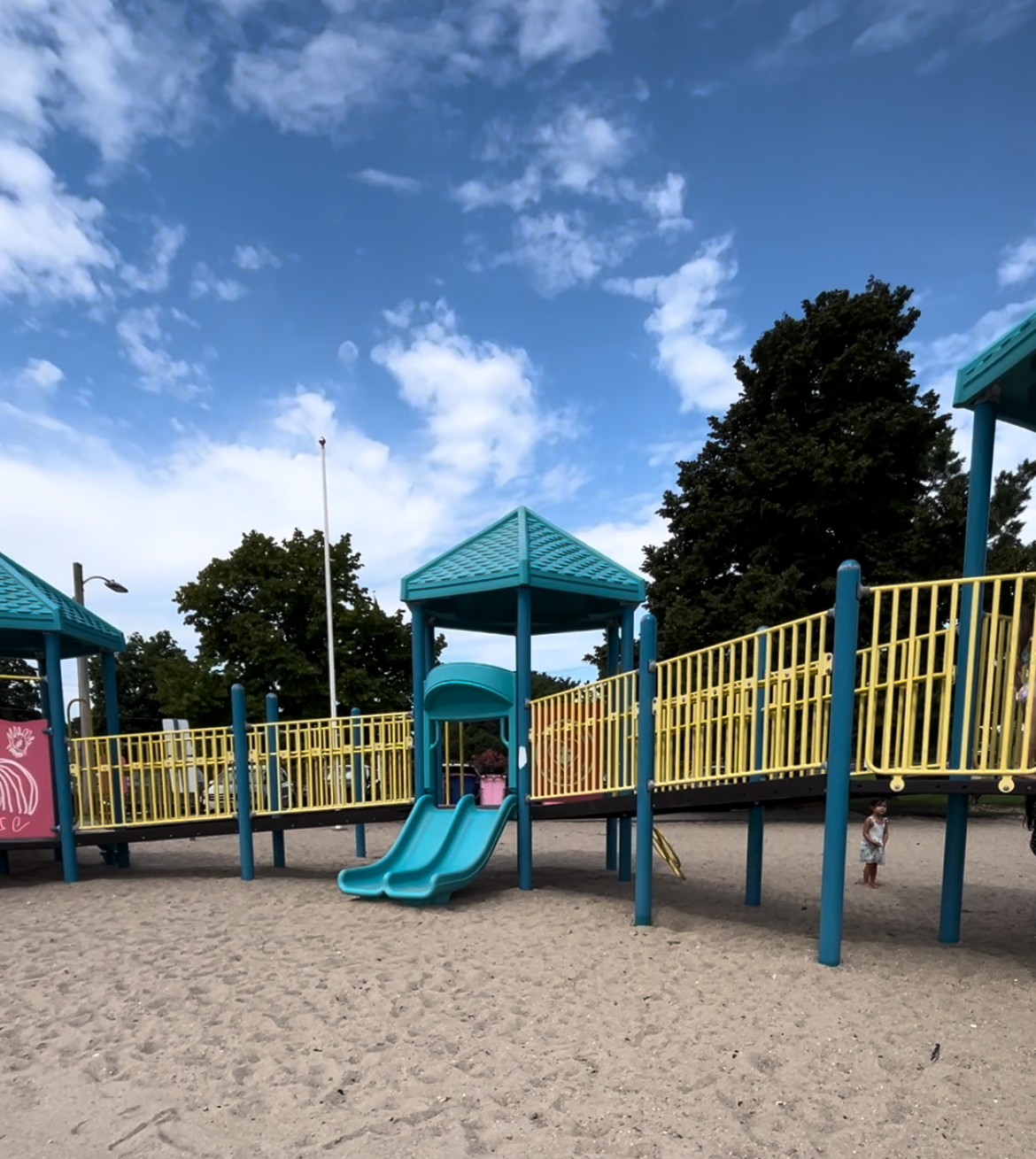 west beach Stamford playground