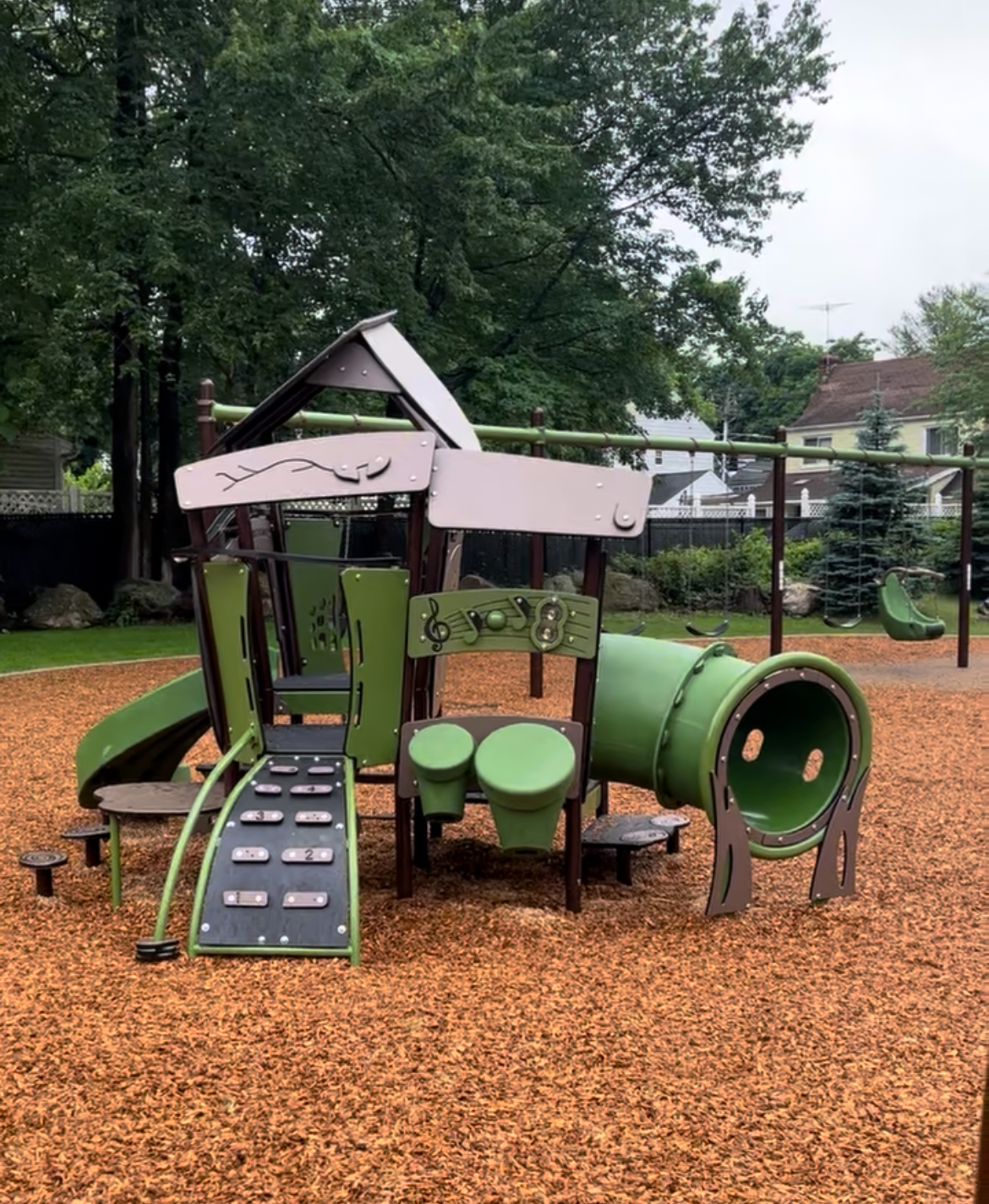 barrett park stamford playgrounds