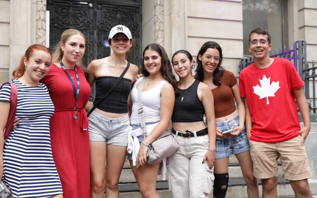 5 Things Your Child Should Know Before Going to College