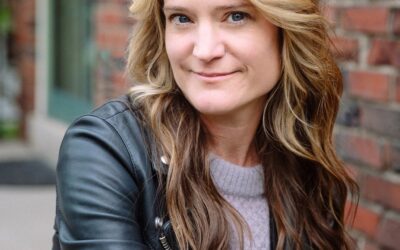 Meet a Mom: Sara Shepard of Pretty Little Liars on Her New Children’s Book!