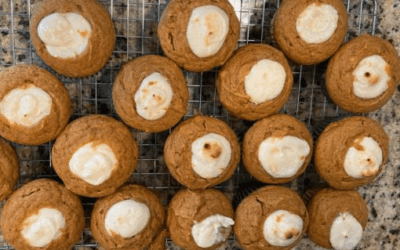 Recipe: CopyCat Starbucks Pumpkin Cream Cheese Muffins