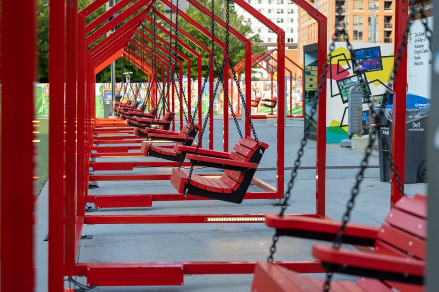 Mi Casa Your Casa 2.0 Swing Installation Coming To Stamford Downtown
