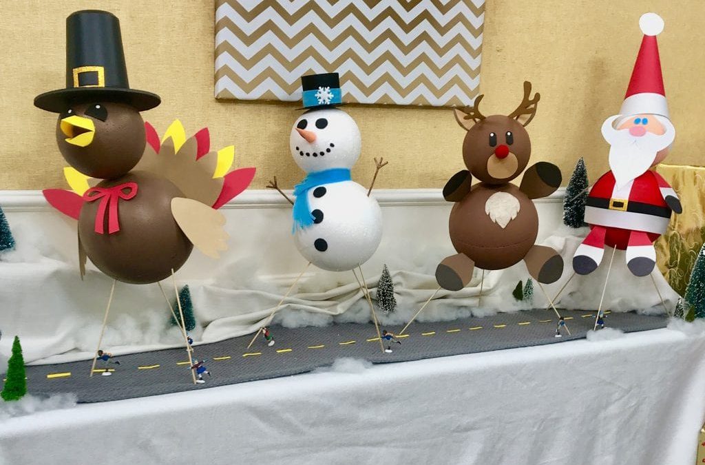 DIY Thanksgiving Day Balloon Parade