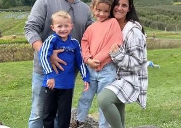 Meet a Mom Amanda Racek