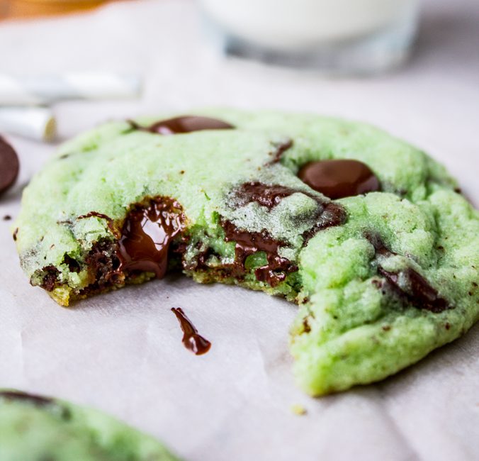 Mint Chocolate Chip Cookies