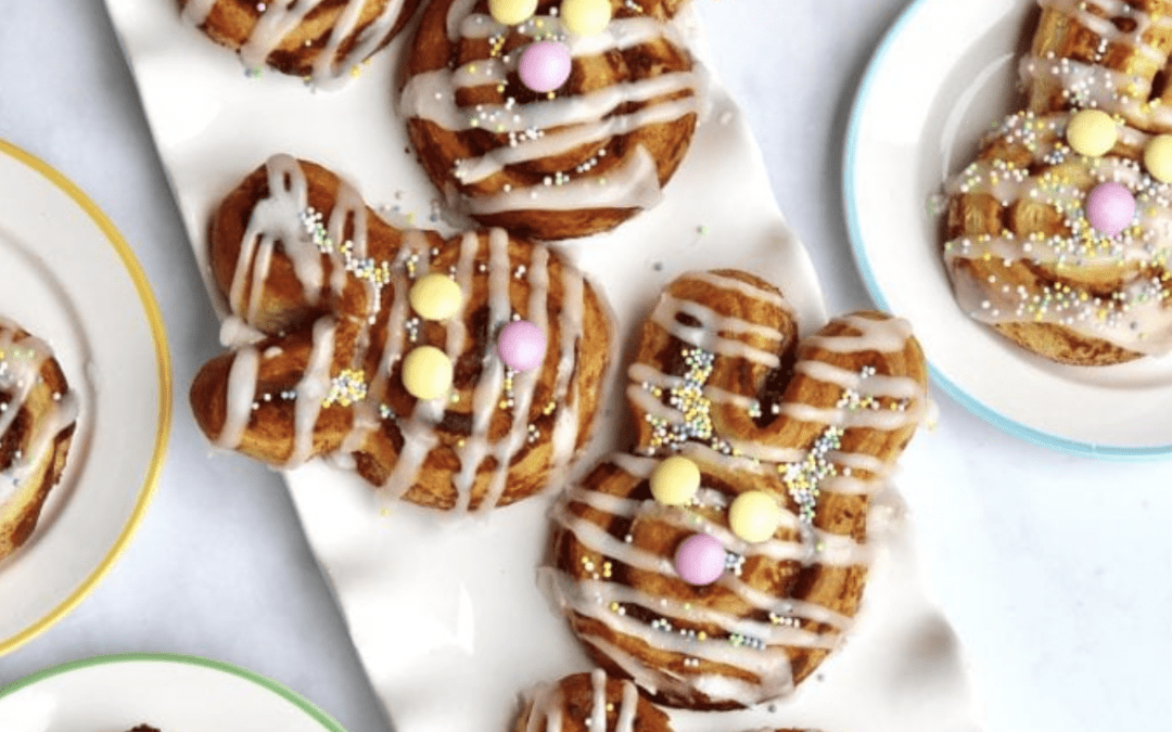 Cinnamon Roll Easter Bunnies