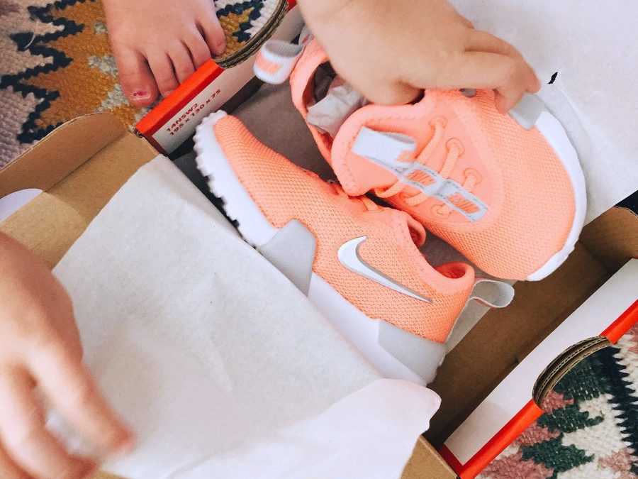 Sneaker Shopping Made Easy with Easy Kicks!