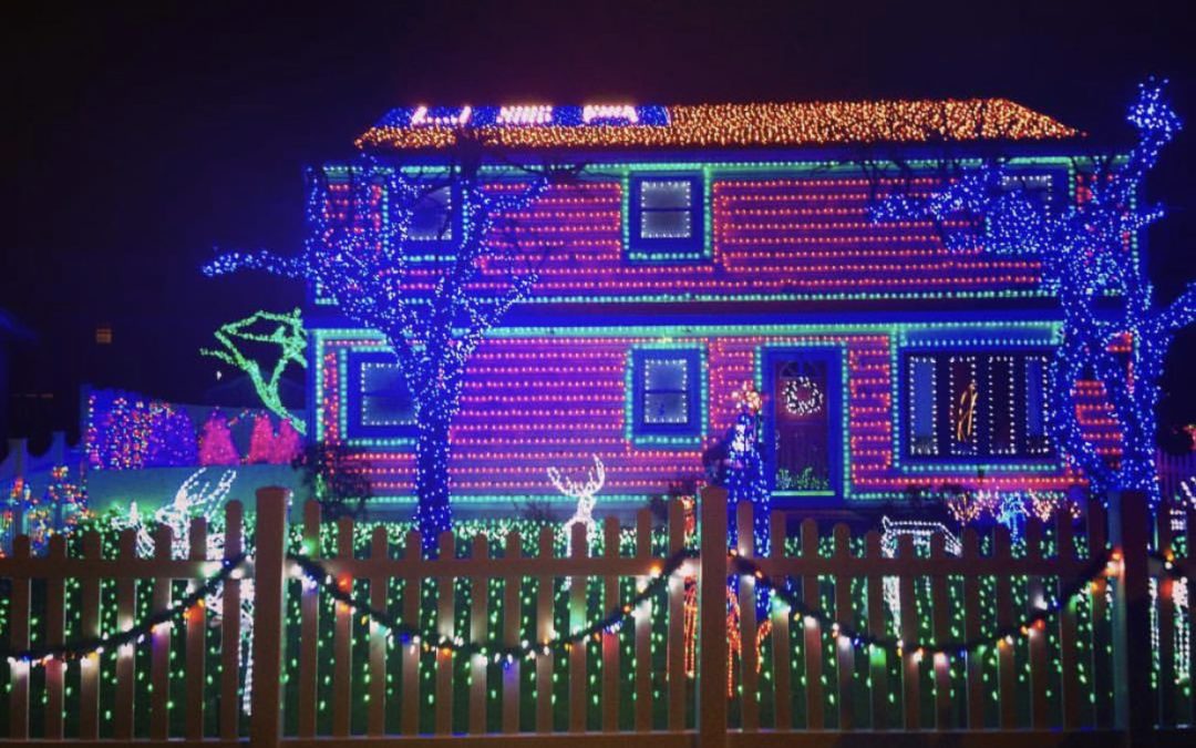 MUST SEE: Holiday Light Displays