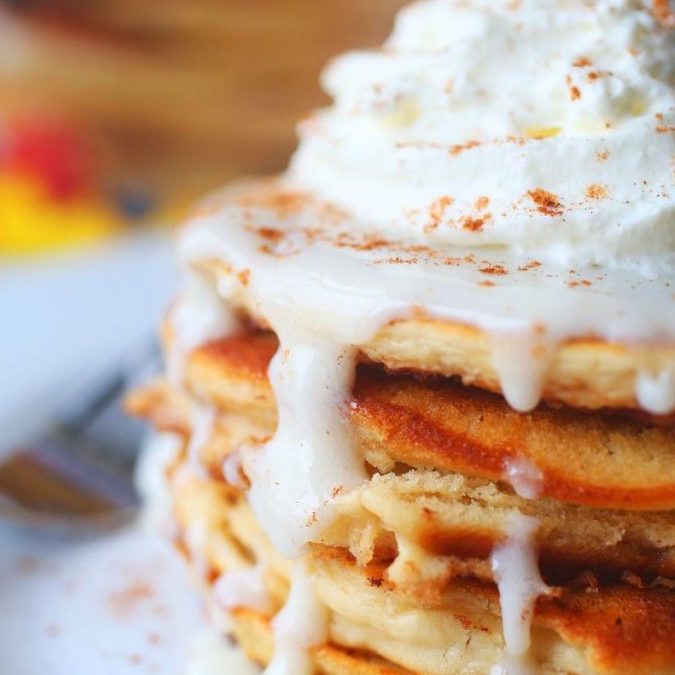 Recipe: Maple & Cinnamon Roll Pancakes!