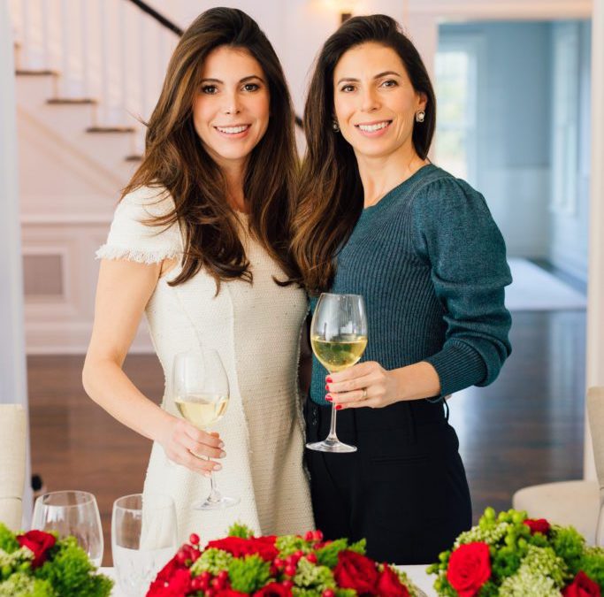 Host to Perfection: Table Setting 101!