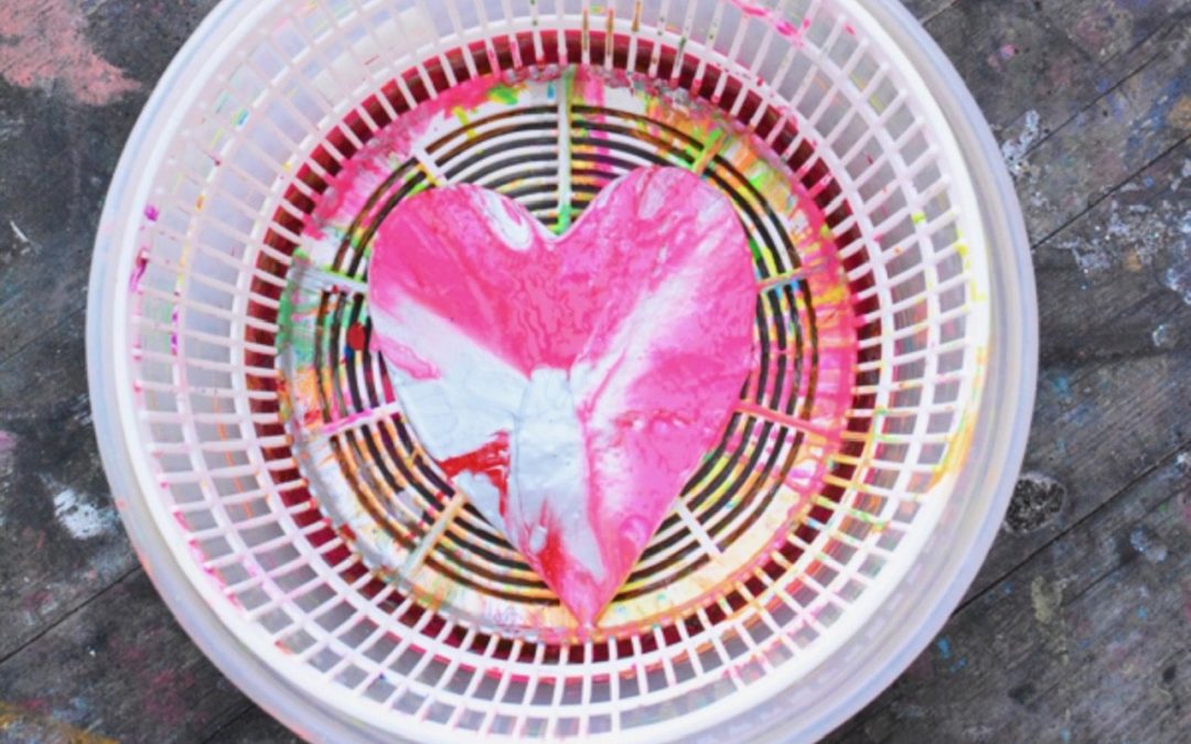 How-To: Valentine’s Day Spinner Art!