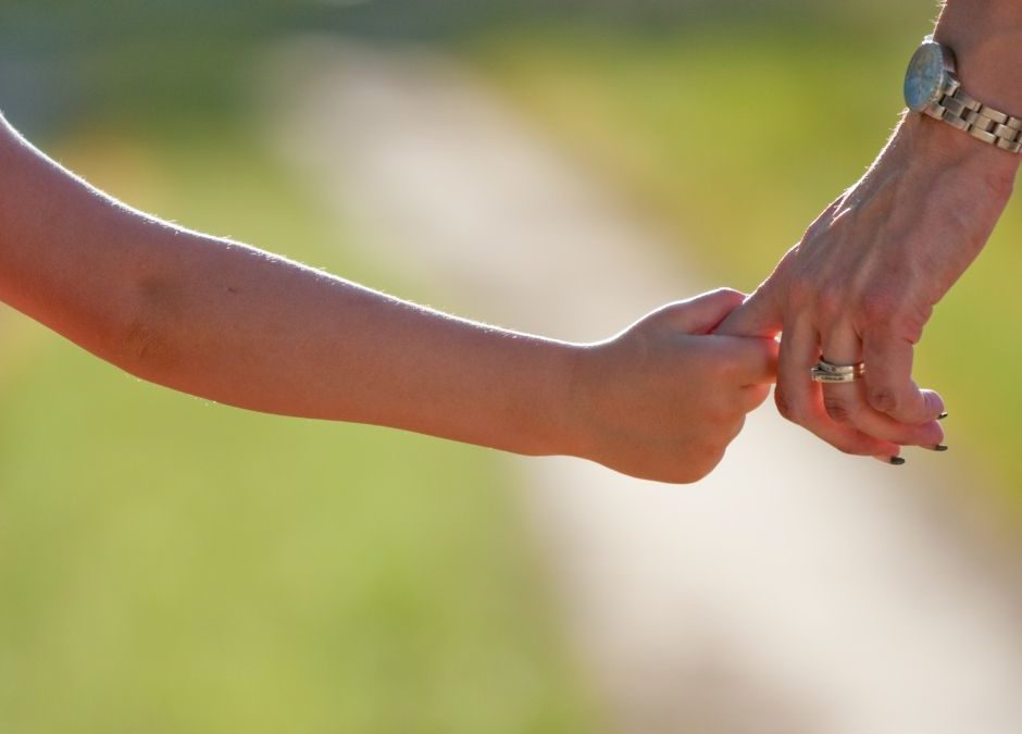 5 Phrases to Help You Instantly Connect With Your Kids