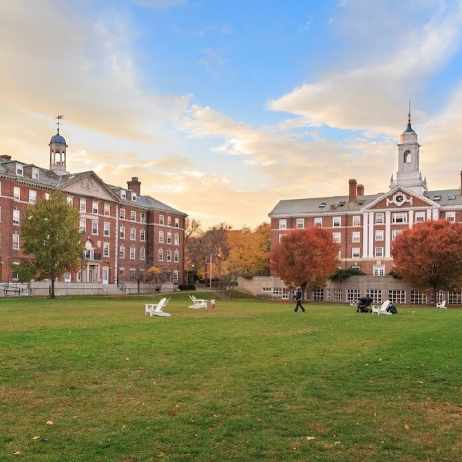 College Applications: How to Help Your Child Stand Out!