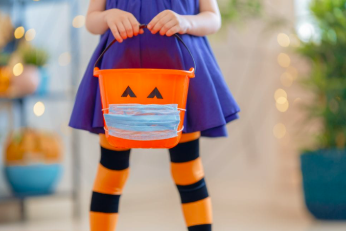 10 Ways to Celebrate Halloween Safely