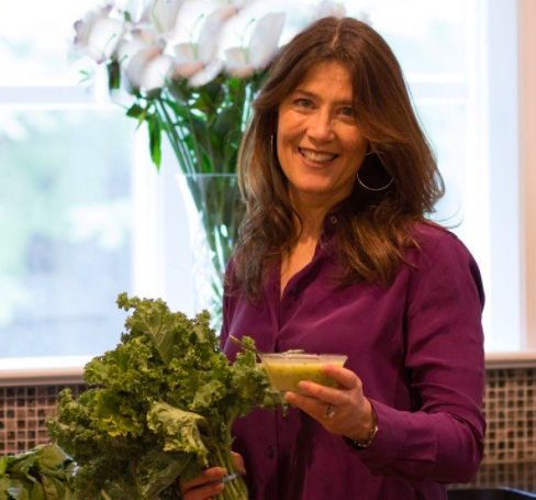 Meet a Mom: Meet Elizabeth Girouard!