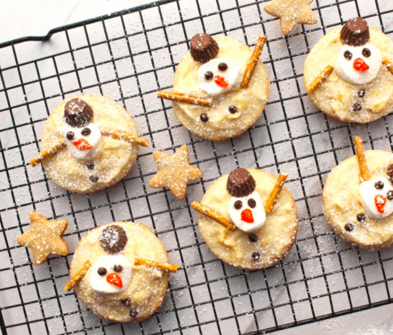 Melting Snowman Cookies with Eggnog Frosting!