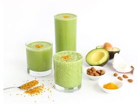 Quick Breakfast Recipe: A Healthy Smoothie from Beekeeper’s Naturals