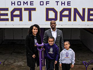 Meet a Dad, Dwayne Killings, Men’s Basketball Coach at UAlbany